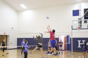 Chi Omega plays Josh Hoover’s Team in intramural volleyball. Evan Carter | Collegian