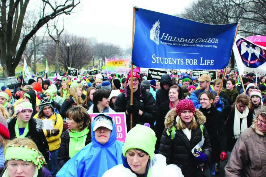 149 Students march for life, solidarity, hope