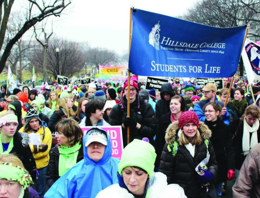 149 Students march for life, solidarity, hope