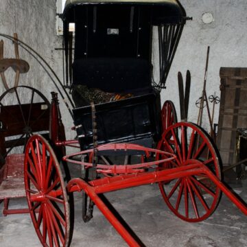 Historic art at their fingertips