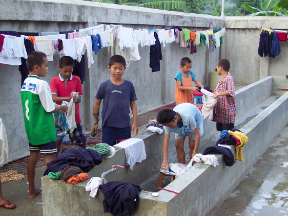 Screen Shot 2013-10-10 at 9.33.13 AM Enactus plans community projects