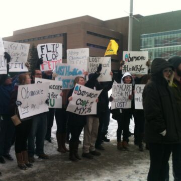 College Republicans rail ObamaCare at Farm Bill signing