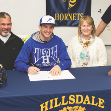 Hillsdale native among 19 to sign with Charger football last week