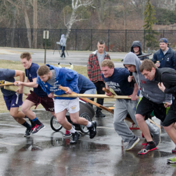 Chariot race starts frat Greek Week