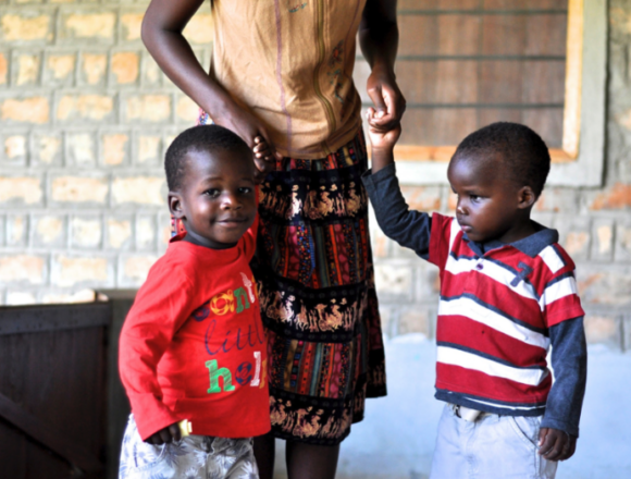 Uganda: Alumna works at children’s home