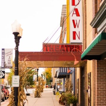 Dawn Theater to host weekly events
