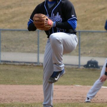 Baseball riding 3-game winning streak