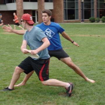 In pursuit of ‘kleos’: Ultimate Frisbee Club starts up new season