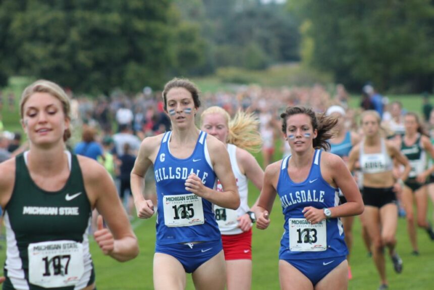 Men’s and women’s cross-country make strides in Louisville