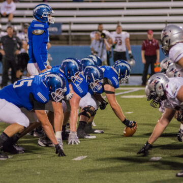 Mistakes halt Chargers in second consecutive blowout loss