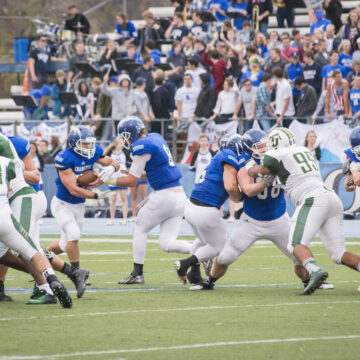 Football continues strong second half of season with third straight win