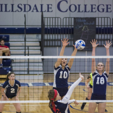 Chargers advance to semifinals