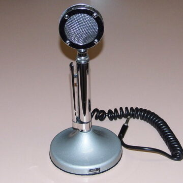 McNeely broadcasts national talk radio show