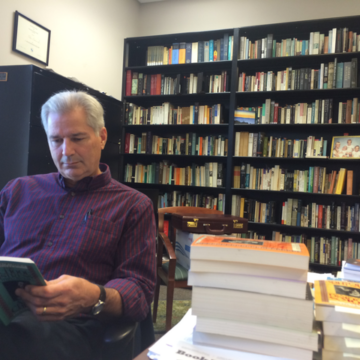 Alumni reminisce about Reist: Beloved, deceased professor’s personal library donated to Mossey Alumni reminisce about Reist: Beloved, deceased professor’s personal library donated to Mossey