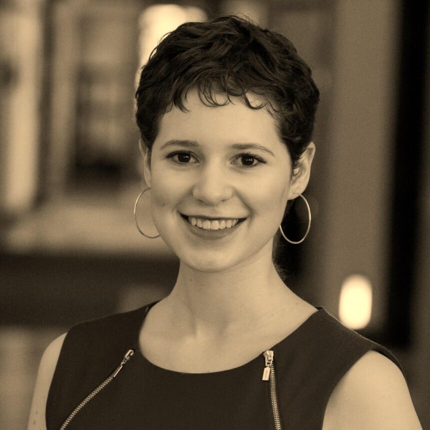 Claire Ziegler ’15 pursues career as commercial voice-over actor