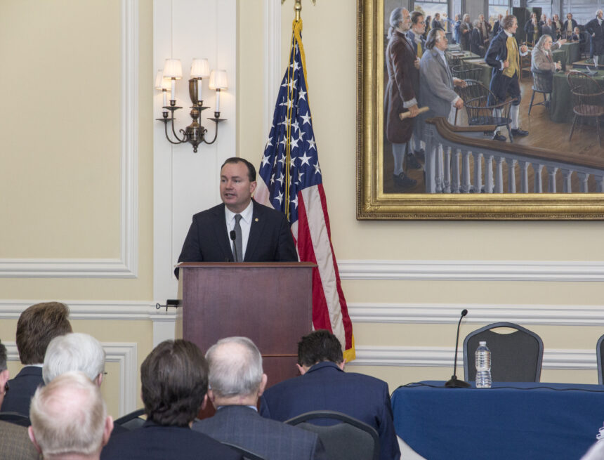 Senator Mike Lee speaks at Hillsdale on restoring Article I powers