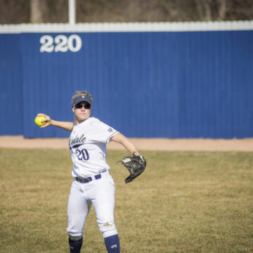Softball goes 2-2 over weekend to wrap up nonconference play
