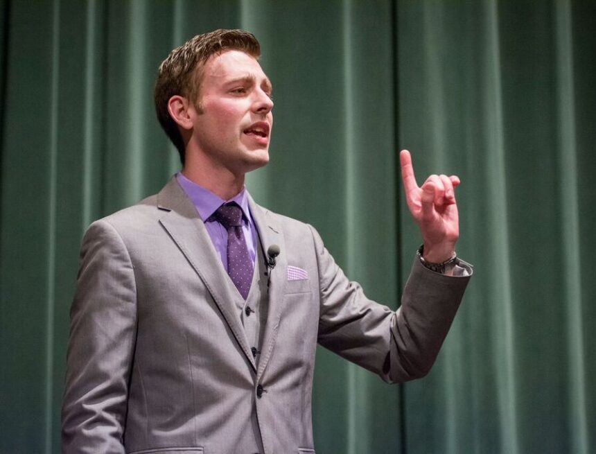 church Church wins Edward Everett Oratory Prize