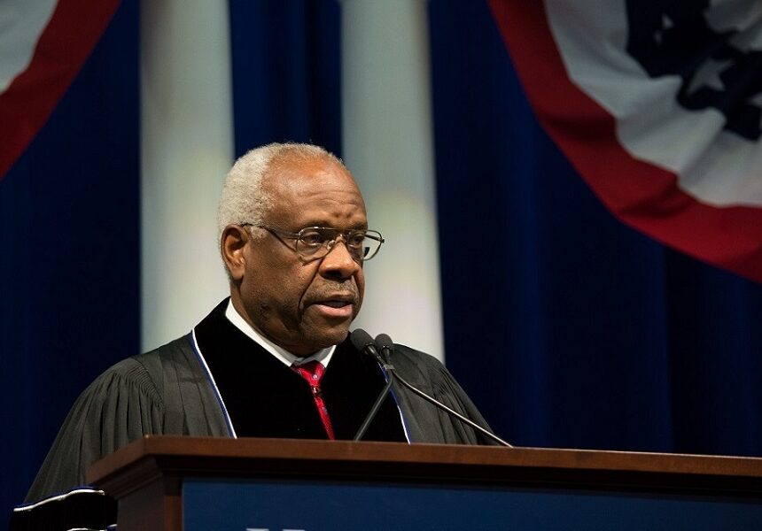 Clarence Thomas Challenges Hillsdale Grads To ‘Lead By Example’