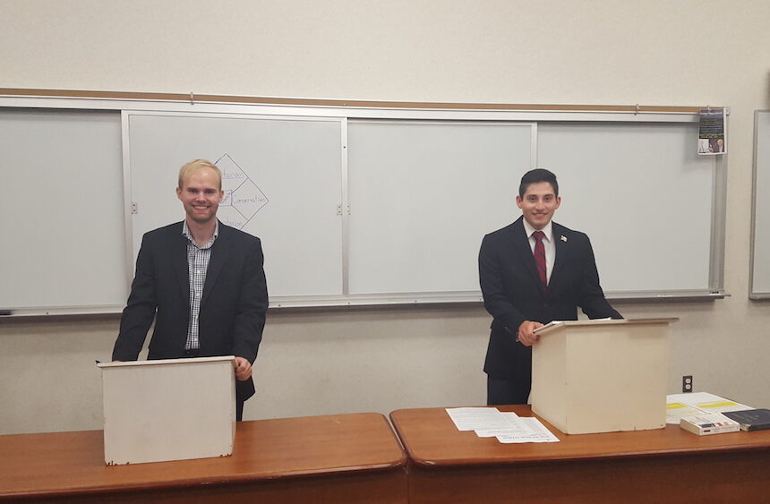 20160913_180005 Libertarian vs. conservative students debate