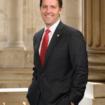 Senator Ben Sasse should speak at 2017 commencement