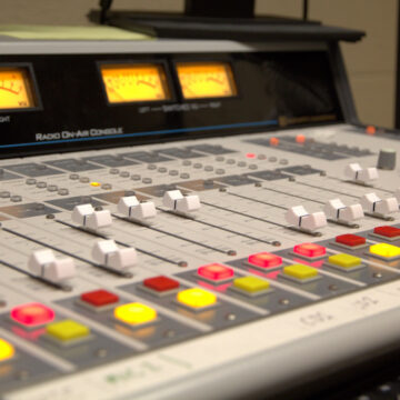 img_3251-cr2 WRFH is back to broadcasting