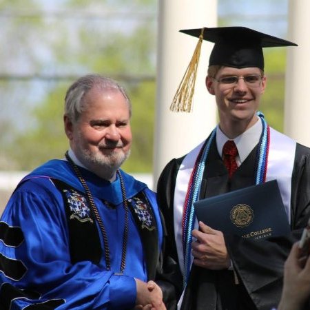 Perfect LSAT alum returns to teach crash course