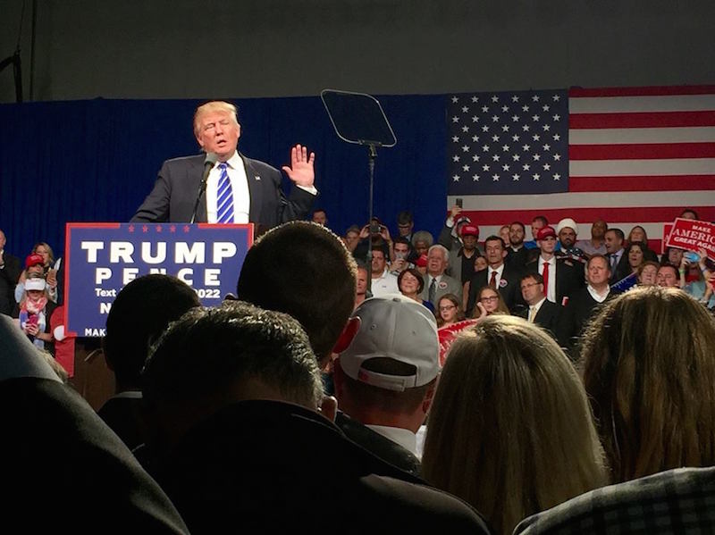 Trump excites thousands of supporters at Michigan rally