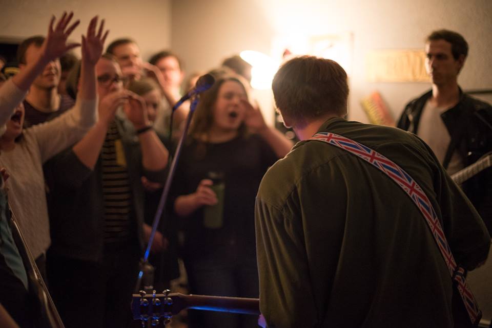 House show rocks the house