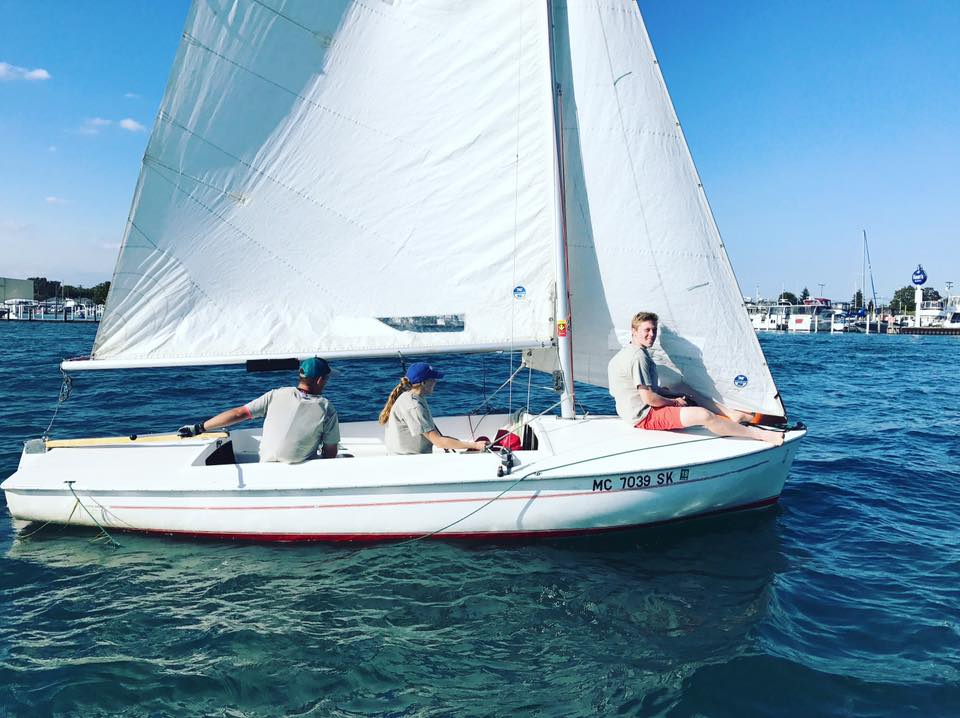 Sailing club drops into Detroit River for second competition ever