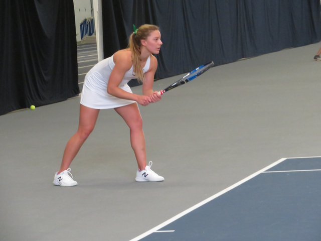 Women’s tennis sweeps Ashland for 9-0 victory