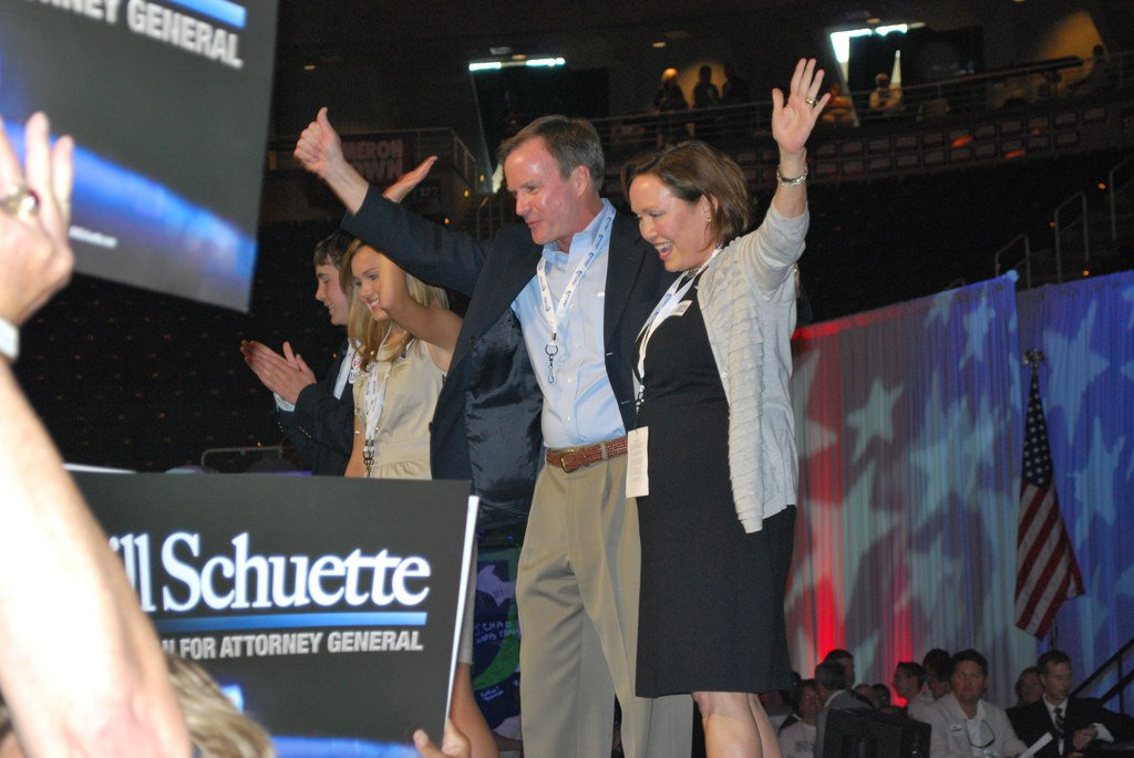 Move Michigan forward: Elect Bill Schuette