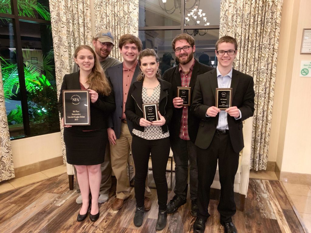 Debate ends season with eighth place at tournament