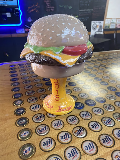 People, Places, & Plates: Here’s To You Pub & Grub