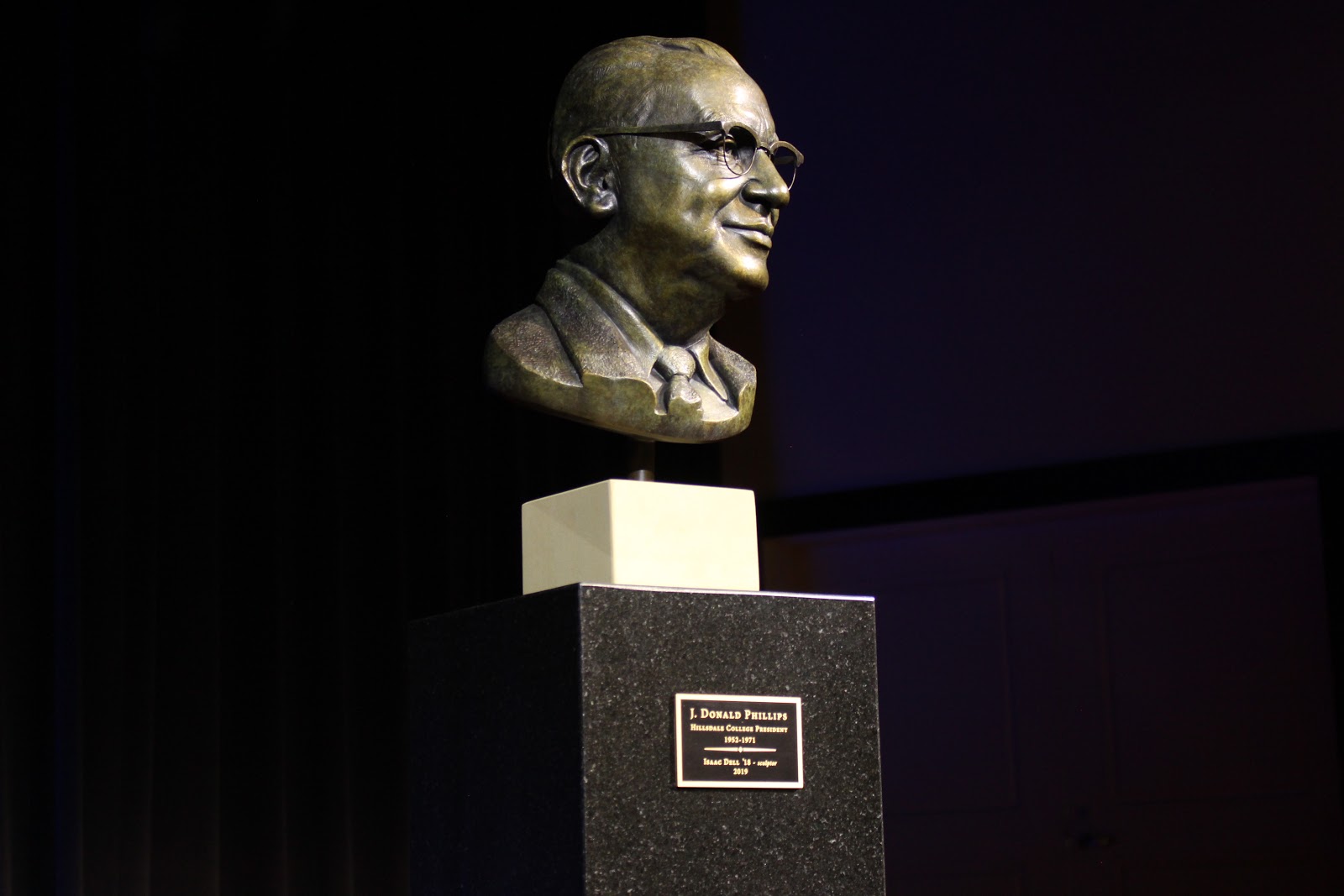 College dedicates Phillips bust