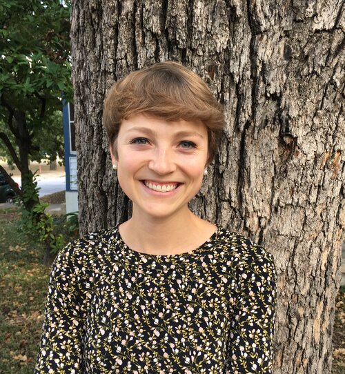 English alumna turns prof