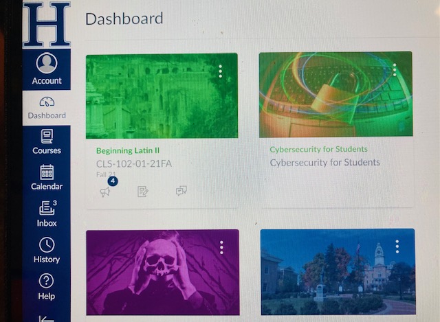 Campus transitions to Canvas