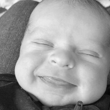 Professor gives  birth hours after teaching class