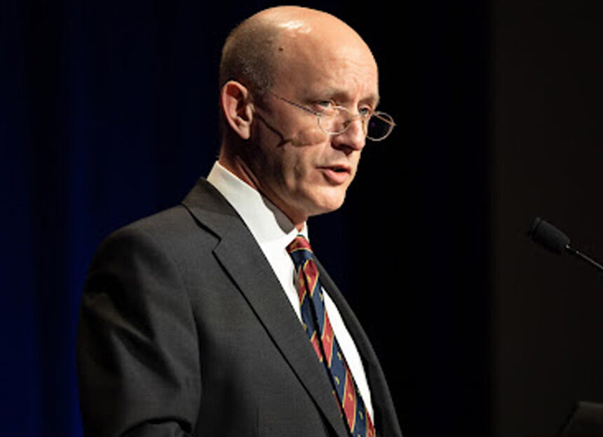 Michael Ward speaks on mutual respect in Drummond Lecture