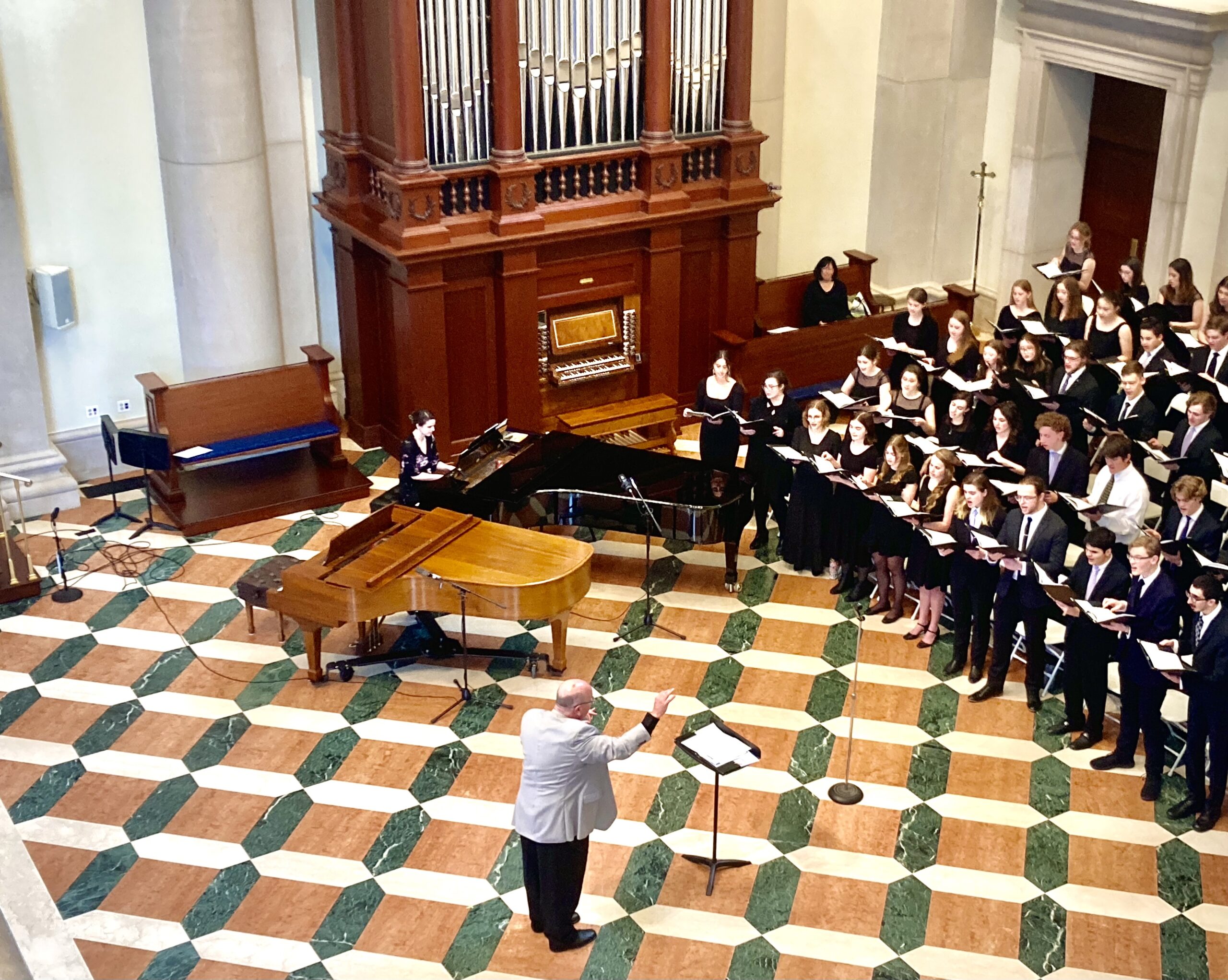 Campus choirs and orchestra join for end-of-the-season concert