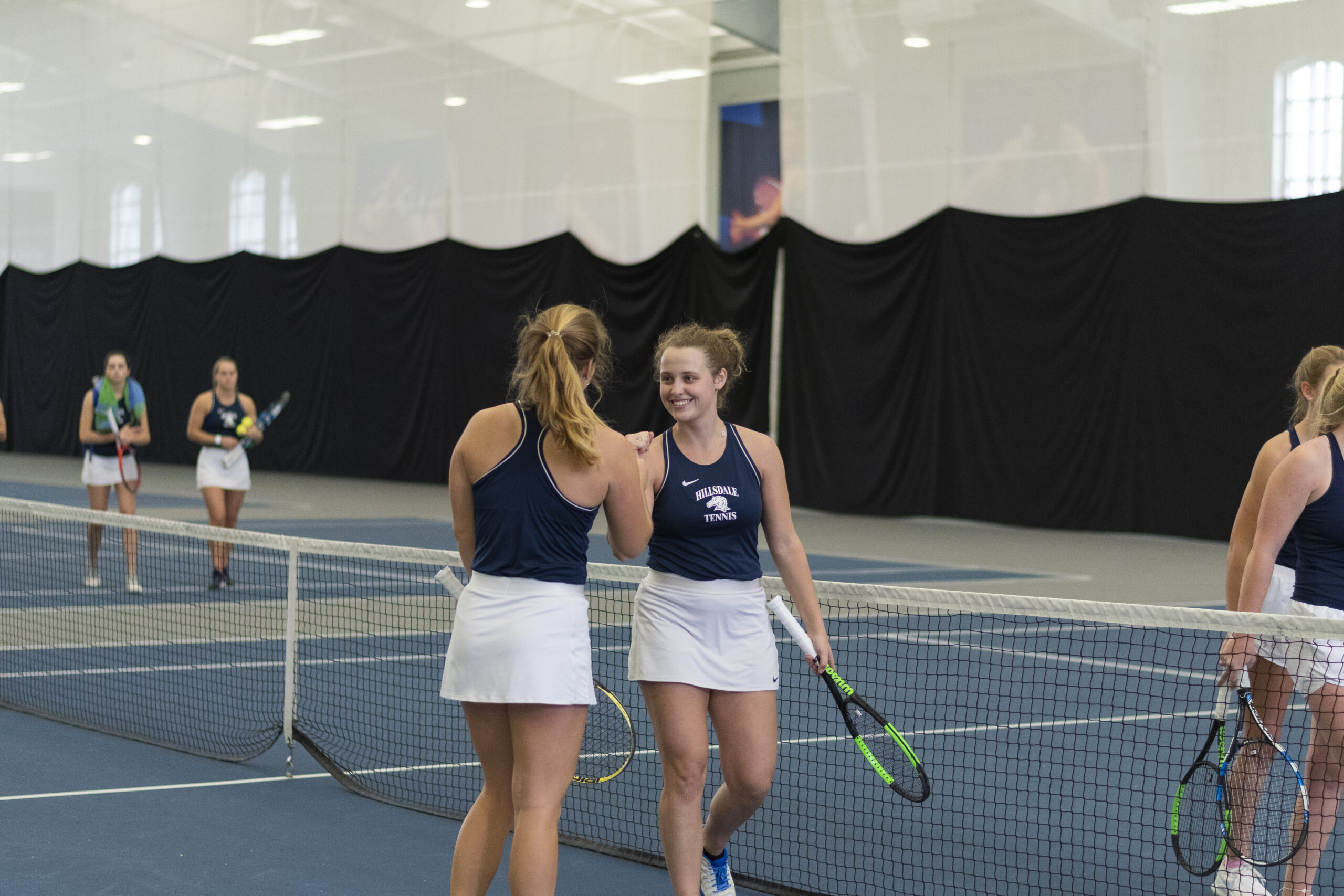 Hillsdale sweeps matches, Hackman earns award
