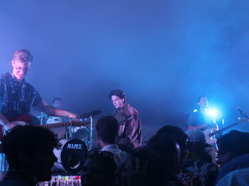 James Bulleit and the Dirty Blondes debuts