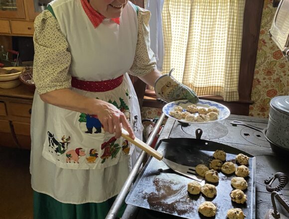 There’s no place like Homer: Fall festival bursts with life