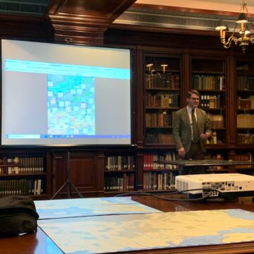 Ellis relates games to war