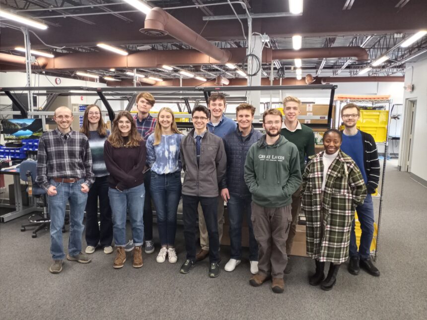 Physics students take first field trip to Thorlabs Optics Facility