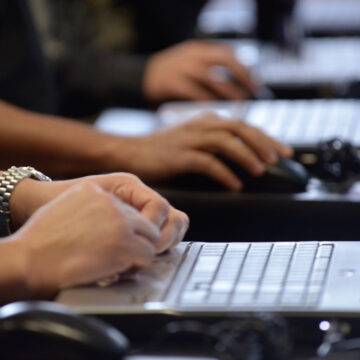 Hillsdale should be cautious about offering accredited online courses