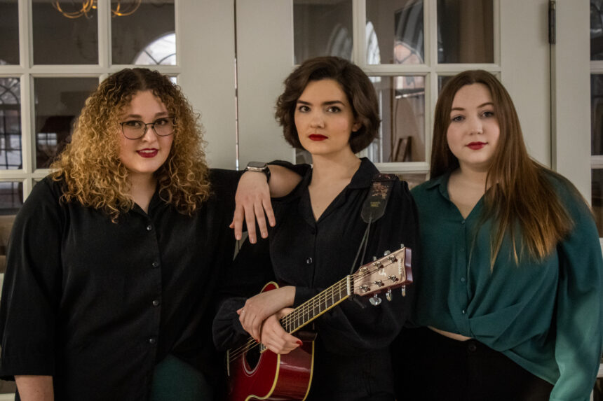 Tuition and fees add acoustic style to student music scene