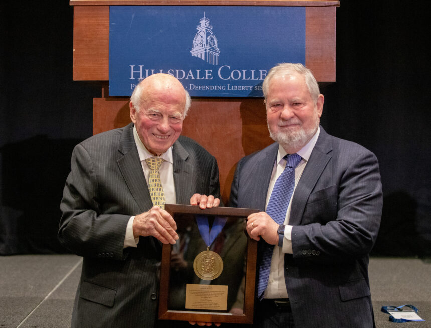Political strategist Richard Viguerie receives Freedom Leadership award at CCA III