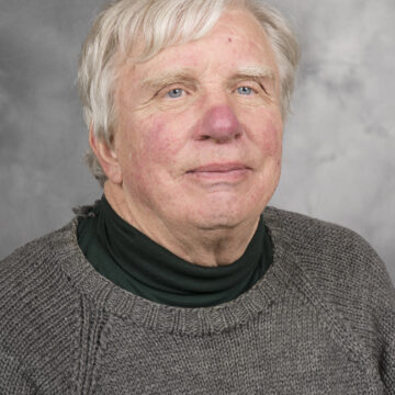 Former mathematics and computer science professor dies at age 75