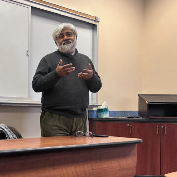 WSJ contributor visits campus